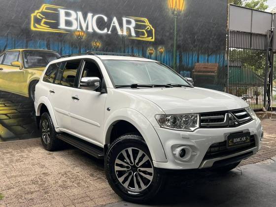 MITSUBISHI PAJERO DAKAR 3.2 HPE 4X4 7 LUGARES 16V TURBO INTERCOOLER DIESEL 4P AUTOMÁTICO